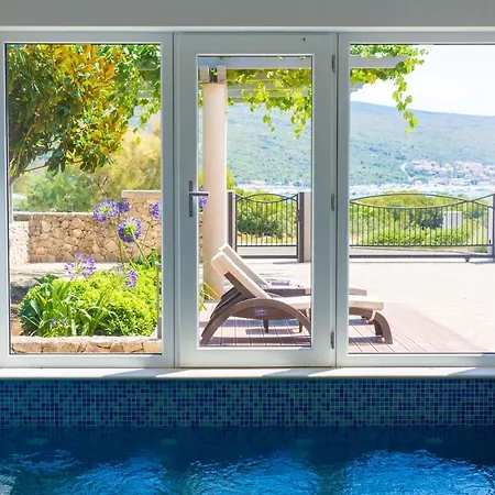 Royal 4* Kornić