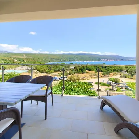 Royal מלון דירות Kornić